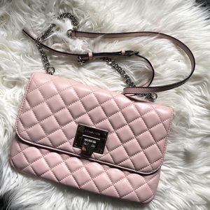 Micheal kors crossbody bag